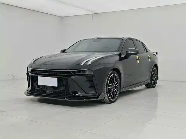2023 Lynk & Co 03
