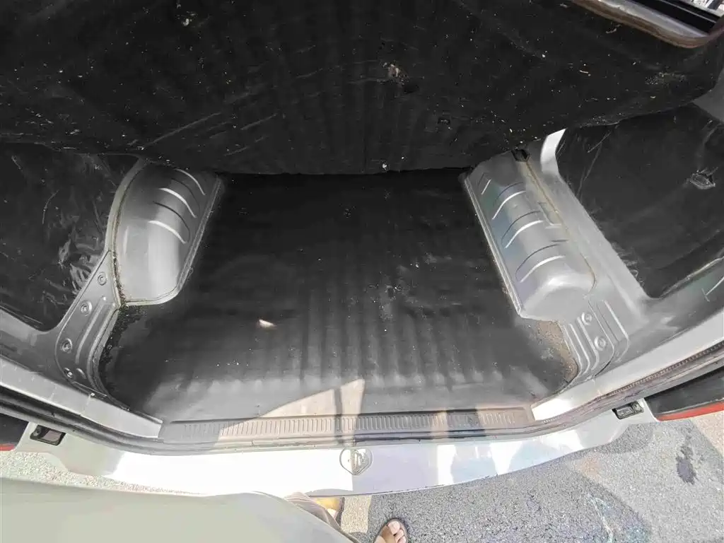 Wuling Hongguang V — миниатюра 13
