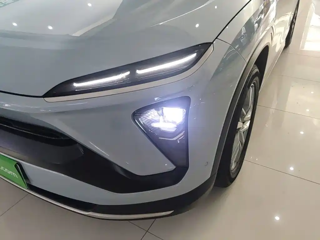 NIO ES6 — миниатюра 24