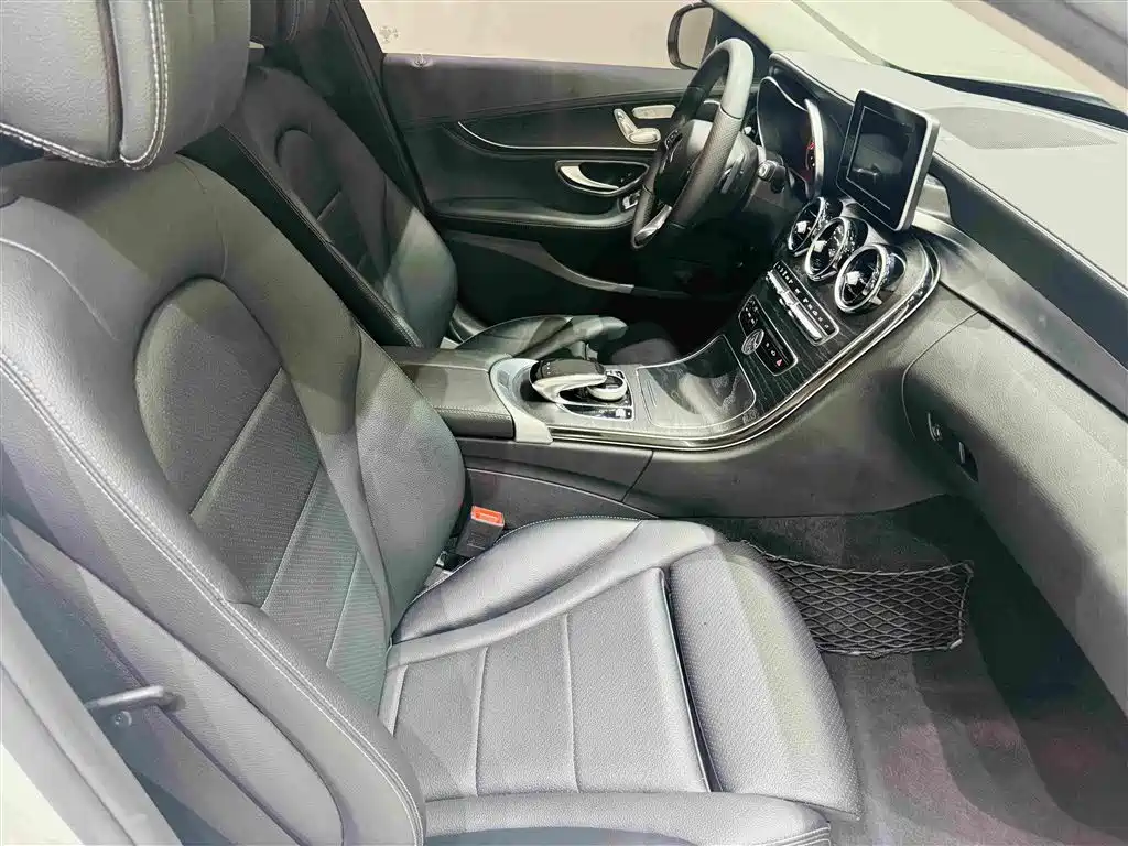 Mercedes-Benz C-Class — миниатюра 26