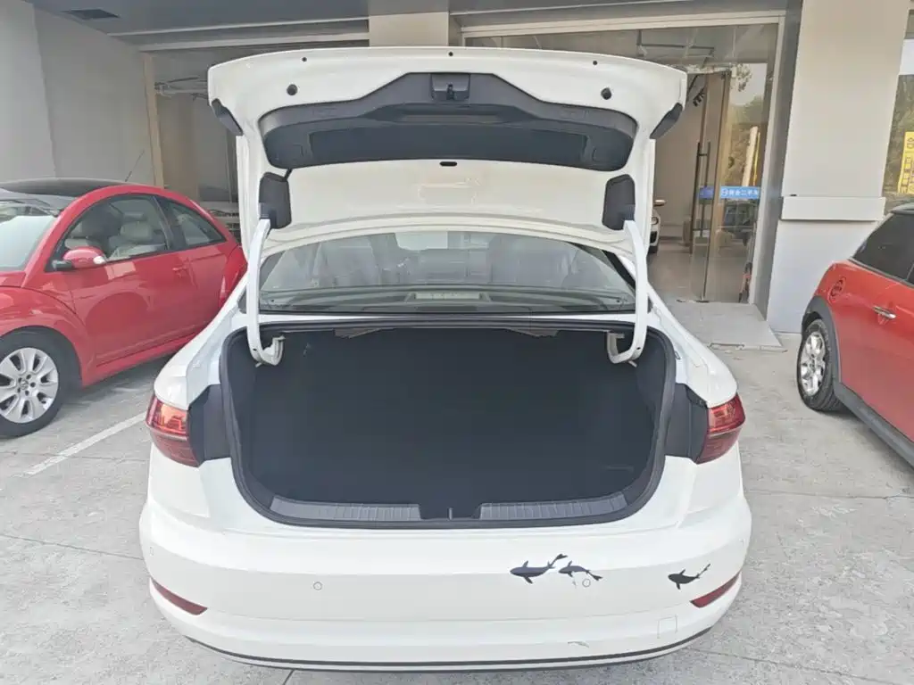 Volkswagen Sagitar — миниатюра 19