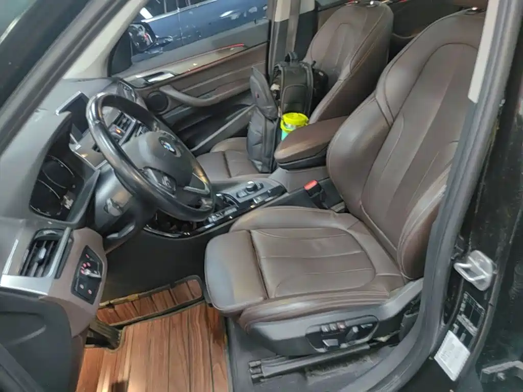 BMW X1 — миниатюра 15