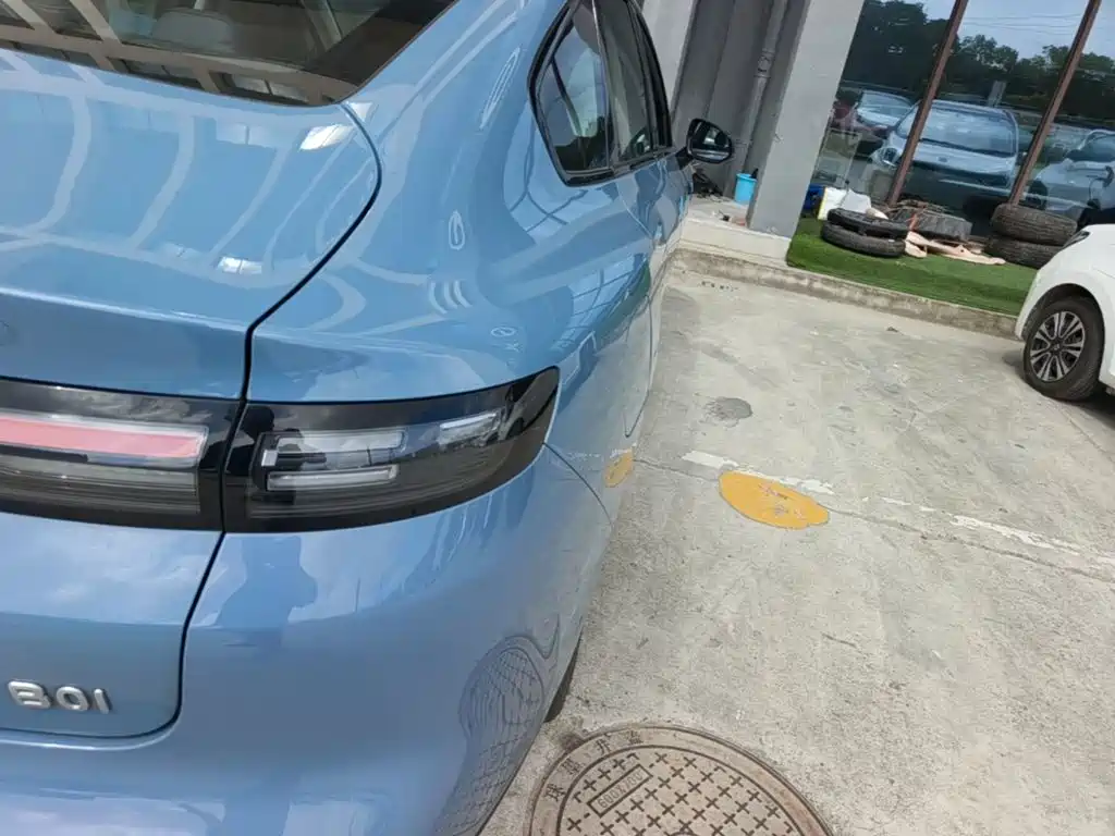 Leapmotor B01 2025 550