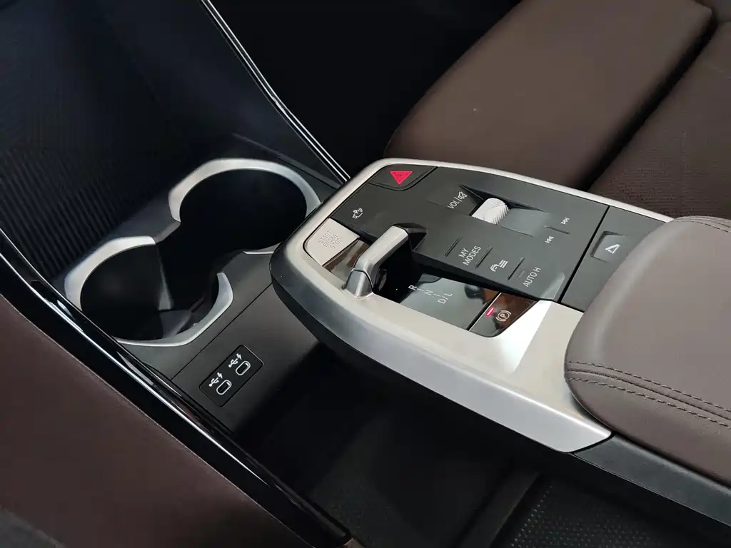 BMW X2 (Import) — миниатюра 9