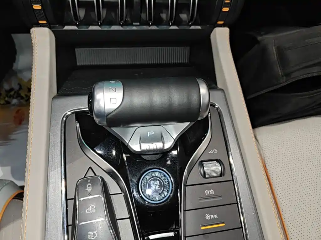 BYD Yuan Plus — миниатюра 14