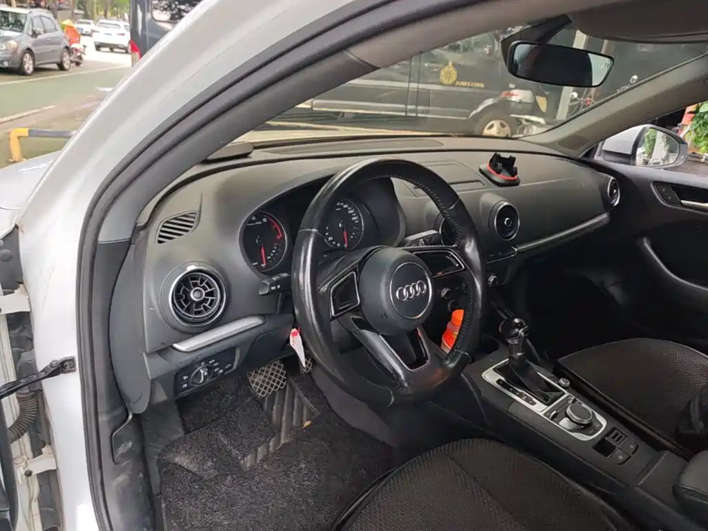 Audi A3 — миниатюра 10