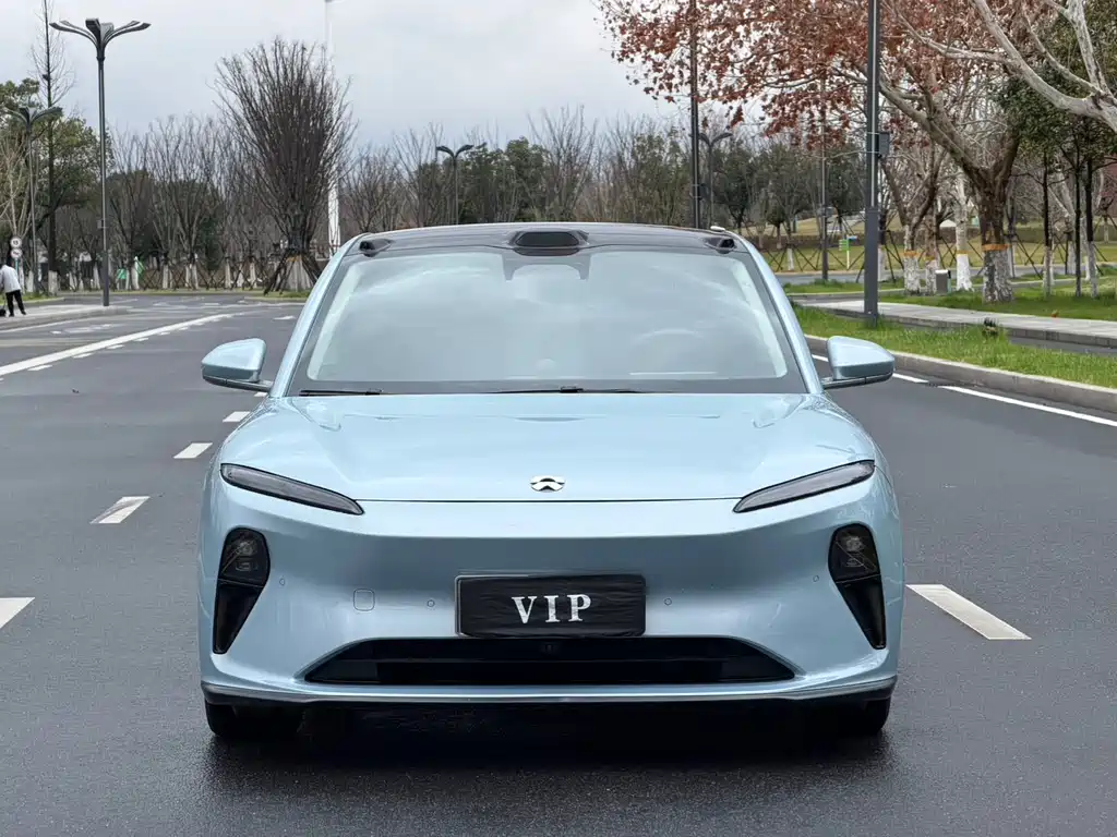 NIO ET5 — миниатюра 2