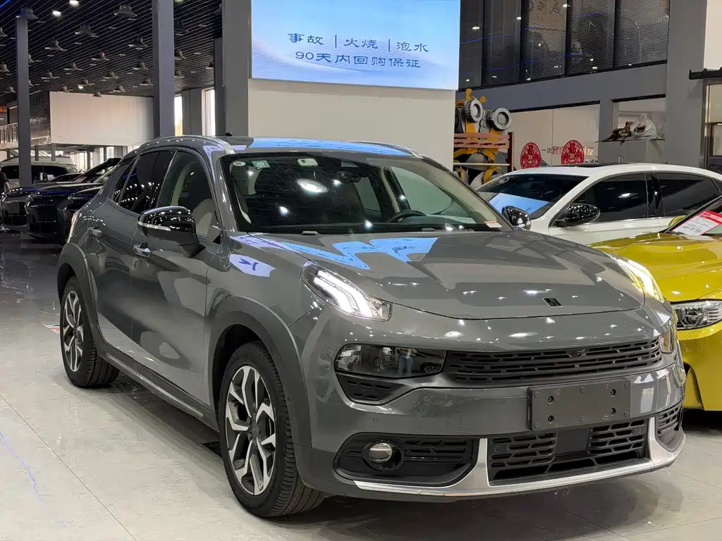 Lynk & Co 02 — миниатюра 3