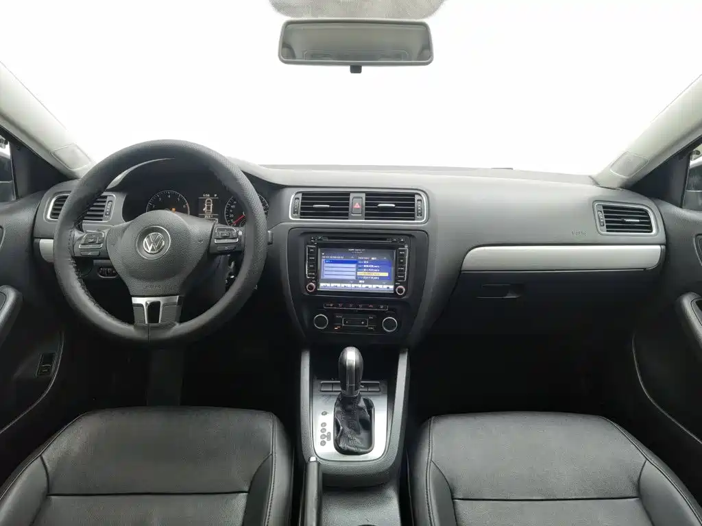 Volkswagen Sagitar — миниатюра 5