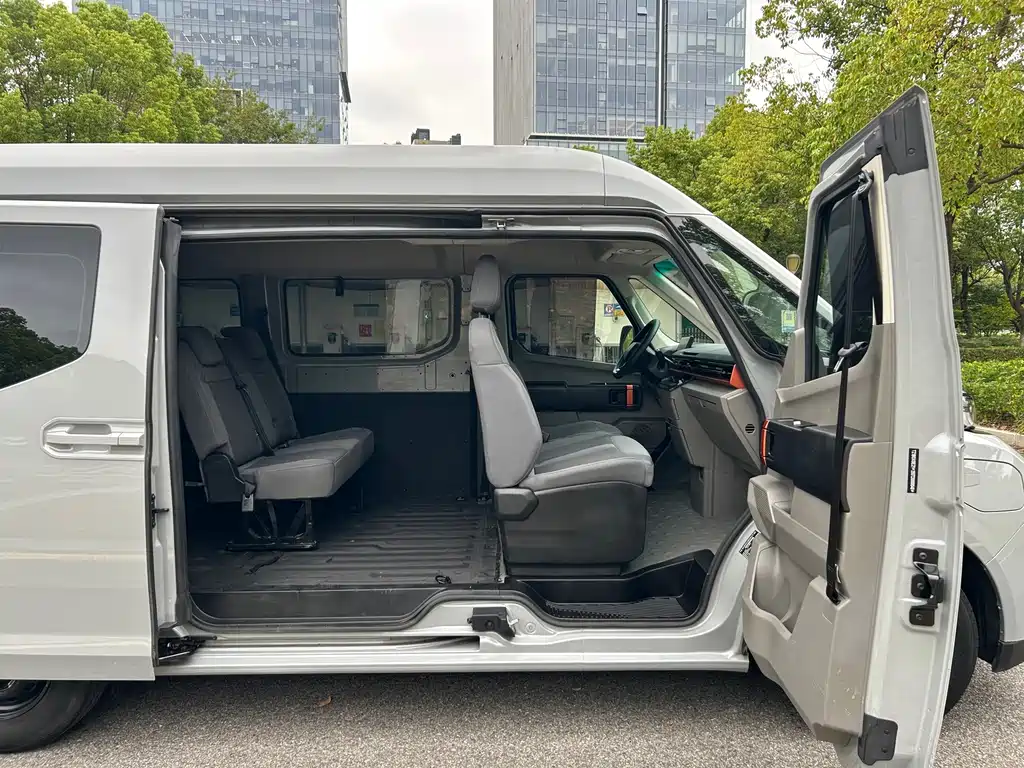 Yuan Cheng Yuan Cheng Super VAN — миниатюра 10