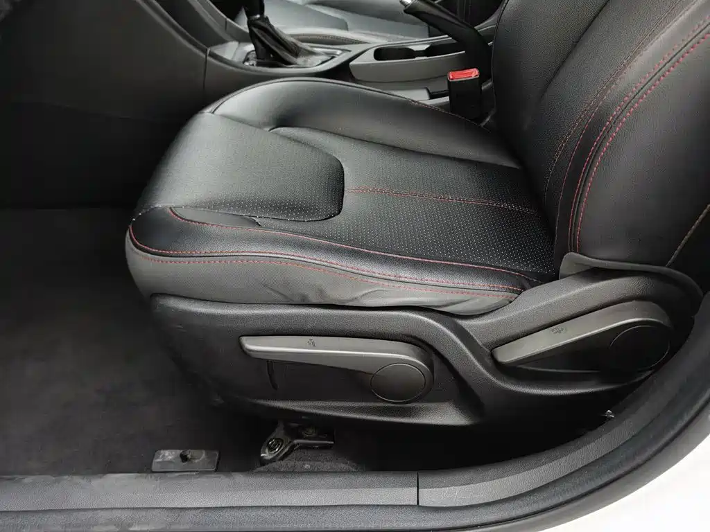 Chery Arrizo 5 — миниатюра 20