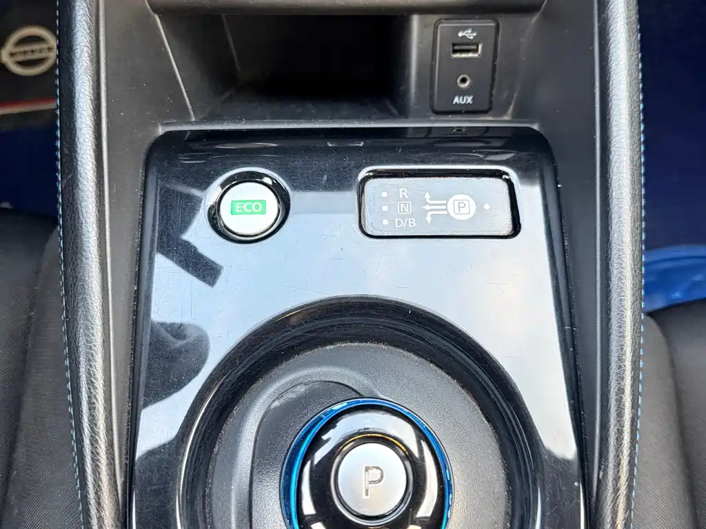 Nissan Sylphy EV - фото 14