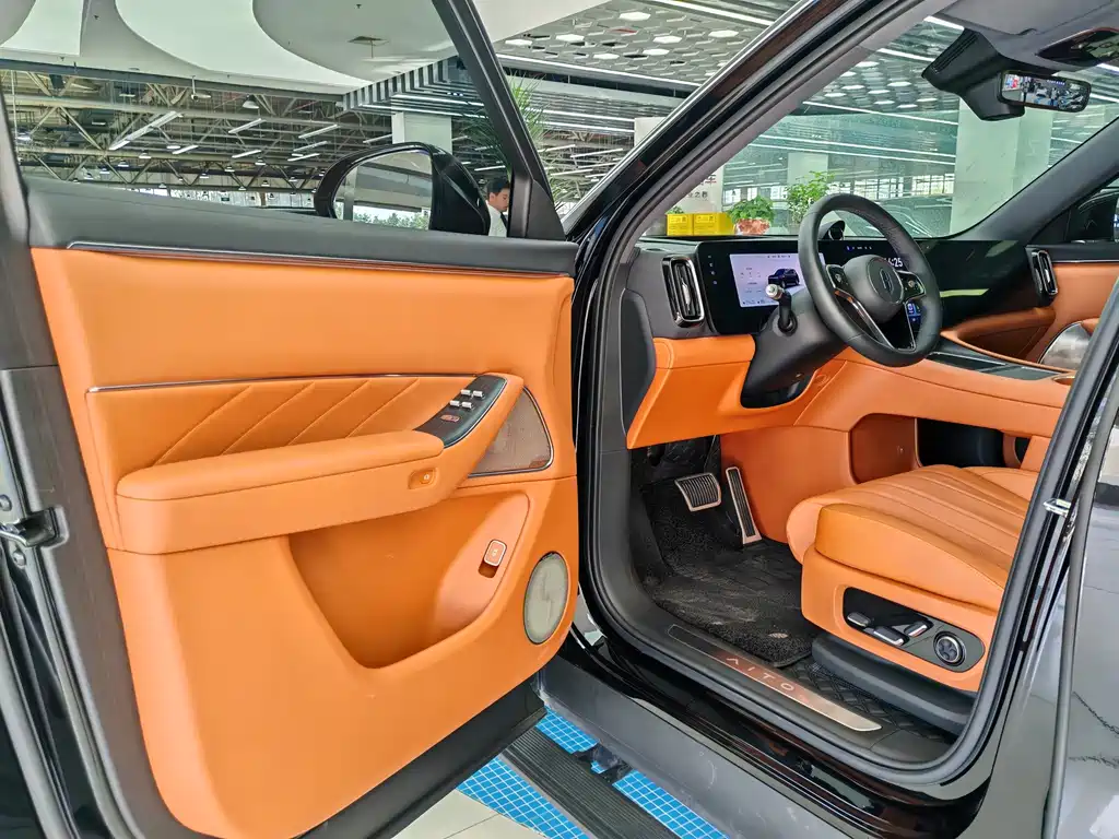 AITO AITO M8 — миниатюра 6
