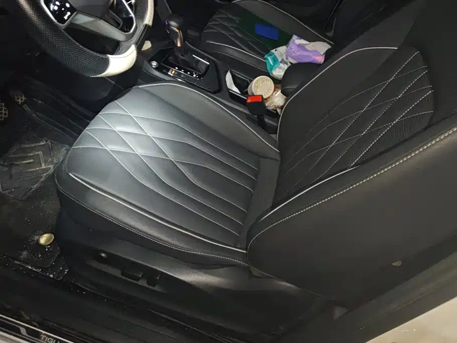 Volkswagen Tiguan L — миниатюра 9