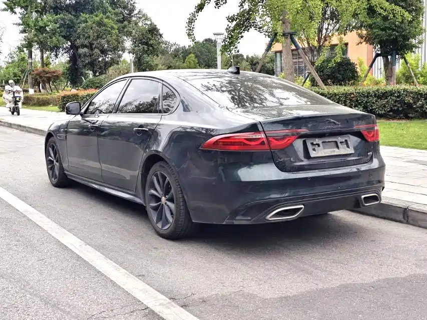 Jaguar XFL 2021 XFL 2.0T P250 Sport