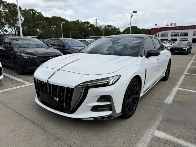 2023 Hongqi H6