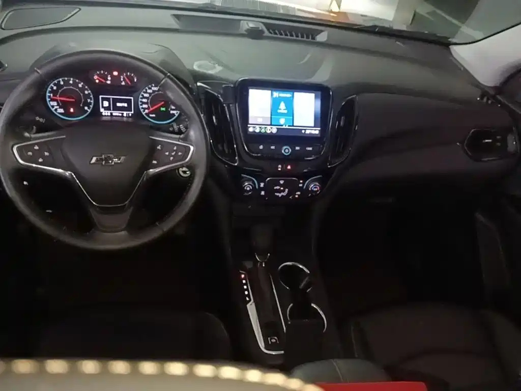 Chevrolet Equinox — миниатюра 10