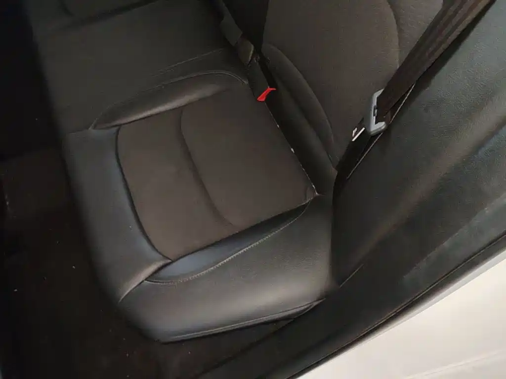 Chevrolet Cavalier — миниатюра 17