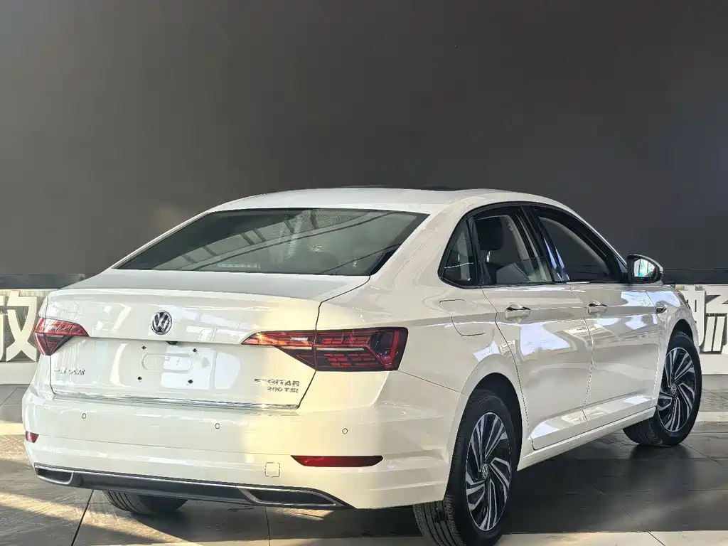 Volkswagen Sagitar — миниатюра 4