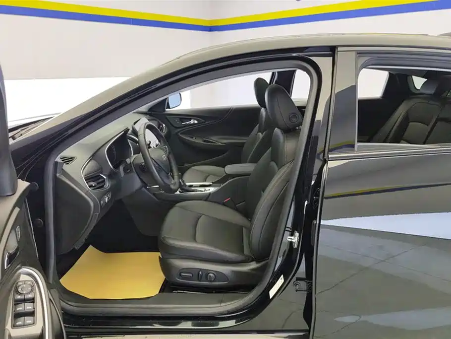 CHEVROLET MAI RUIBAO XL