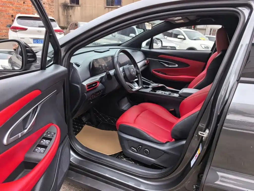 Changan UNI-T — миниатюра 16