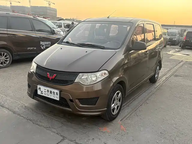 WULING WULING HONGGUANG 2016