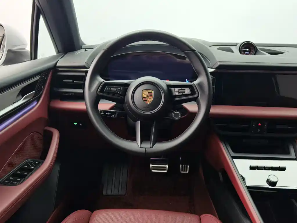 Porsche Macan 2024 Macan 4
