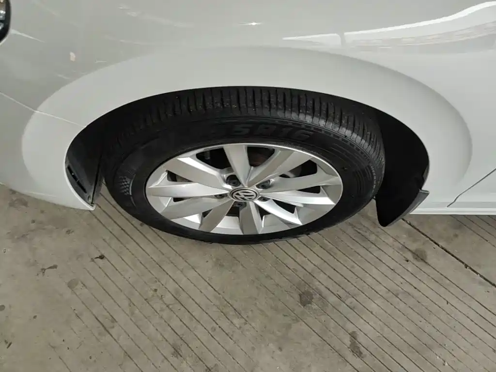 Volkswagen Bora — миниатюра 23