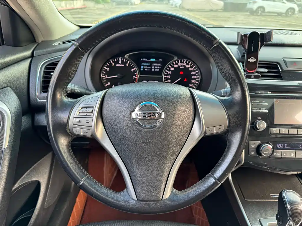 Nissan Teana — миниатюра 16