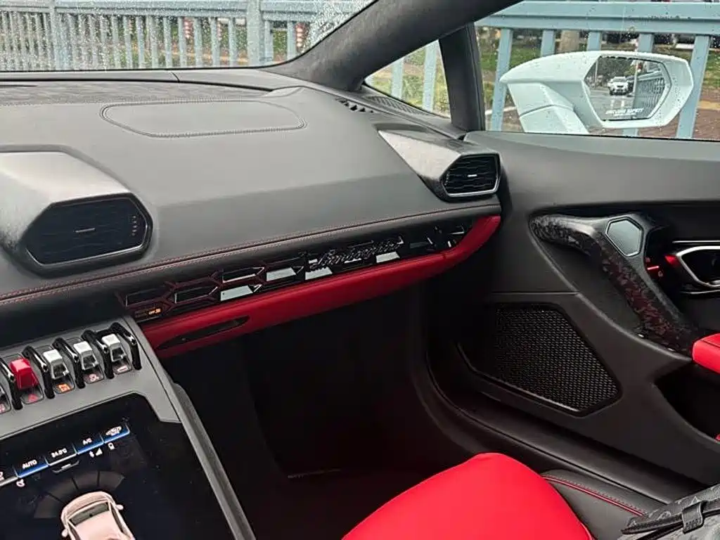 Lamborghini Huracán — миниатюра 9