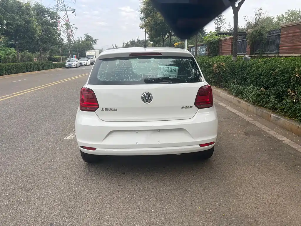 Volkswagen Polo — миниатюра 5