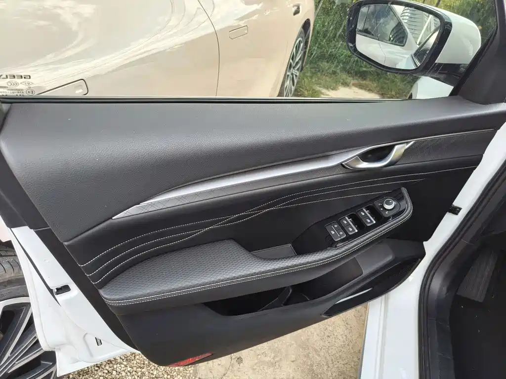 Geely Xingrui — миниатюра 10