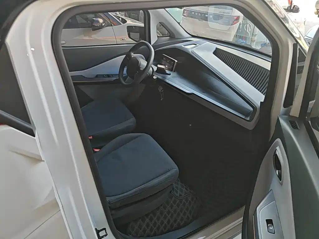 Wuling Nano EV — миниатюра 25