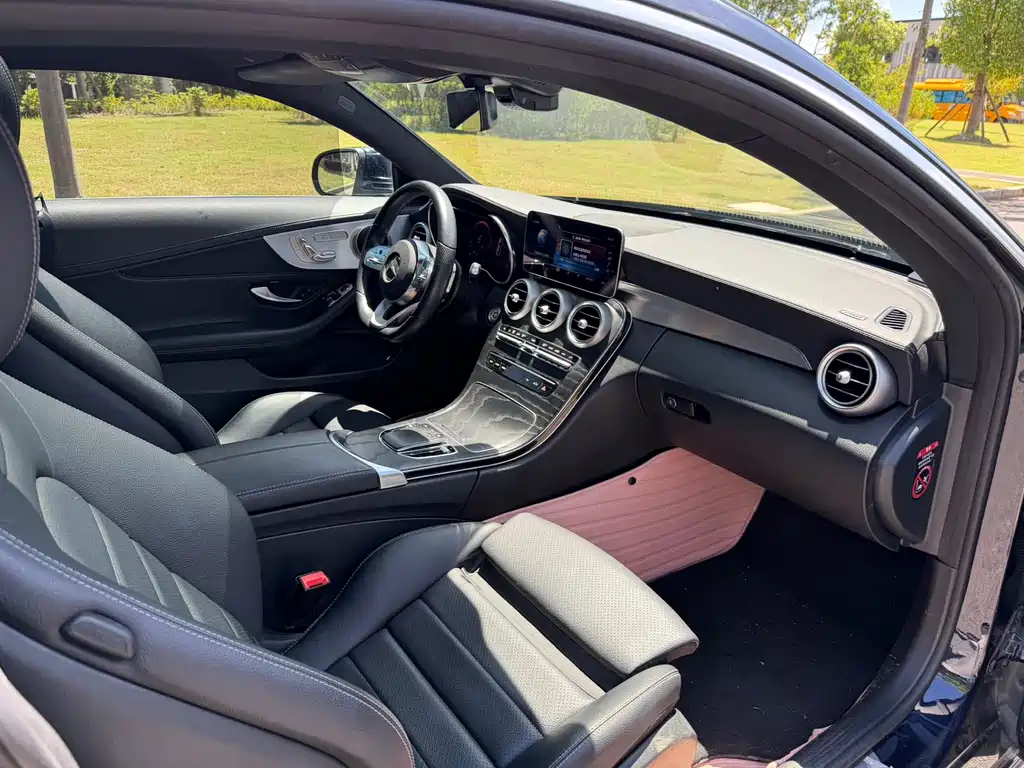 Mercedes-Benz C-Class (Import) — миниатюра 18