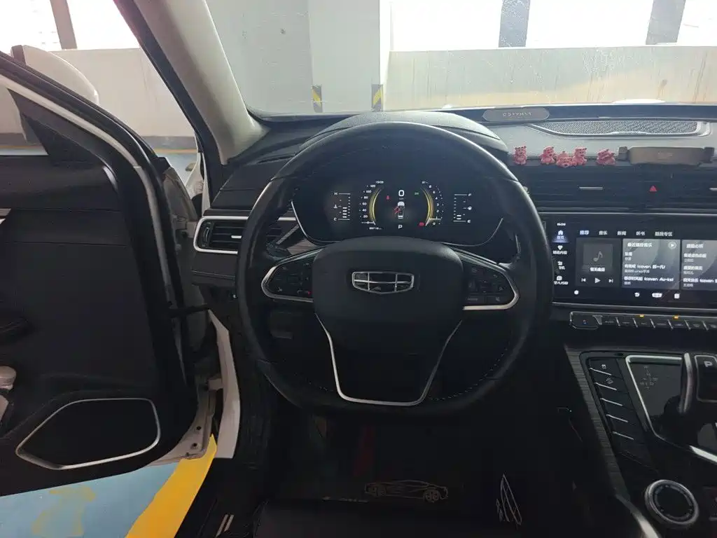 Geely Boyue — миниатюра 11