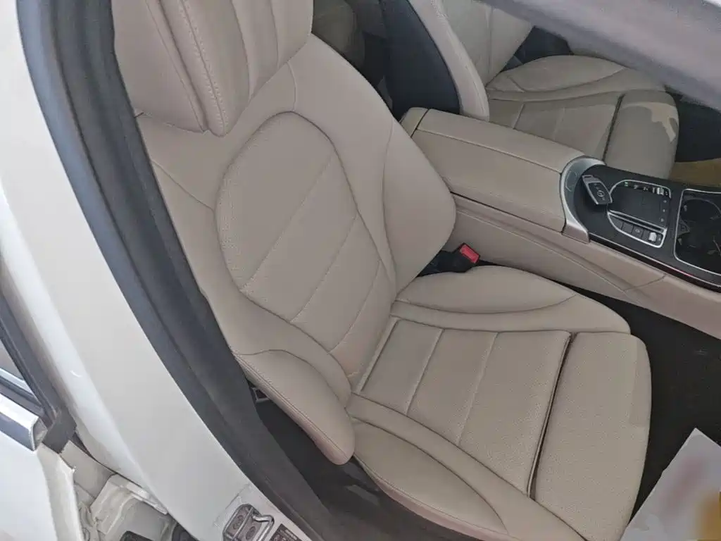 Mercedes-Benz C-Class — миниатюра 25