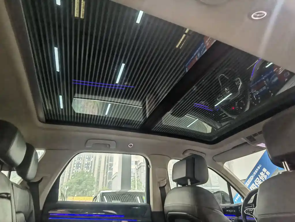 Volkswagen Touareg — миниатюра 21
