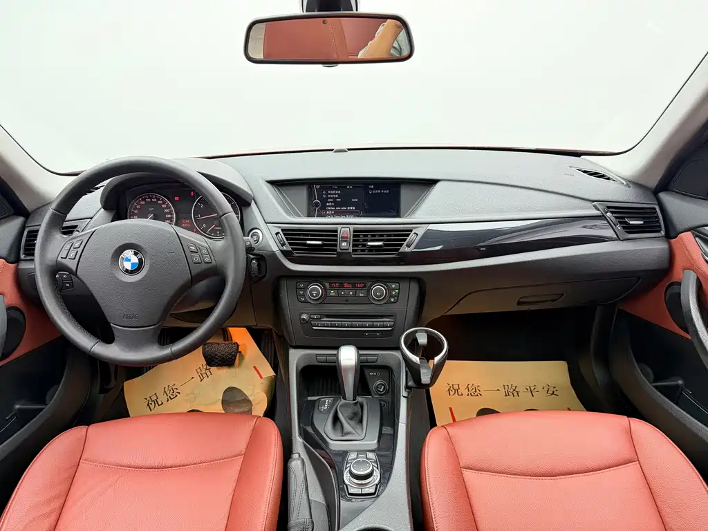 BMW X1 (Import) — миниатюра 7
