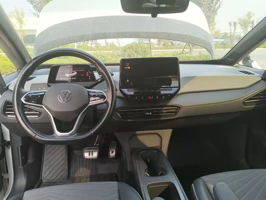 Volkswagen ID.3 — миниатюра 10