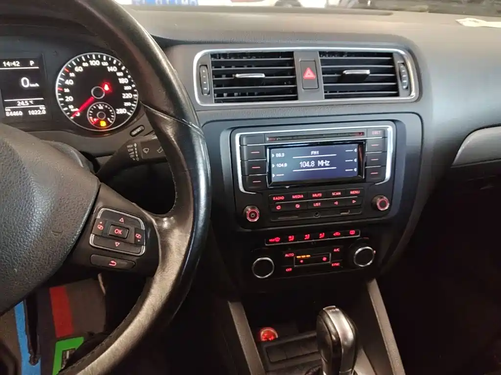 Volkswagen Sagitar — миниатюра 13
