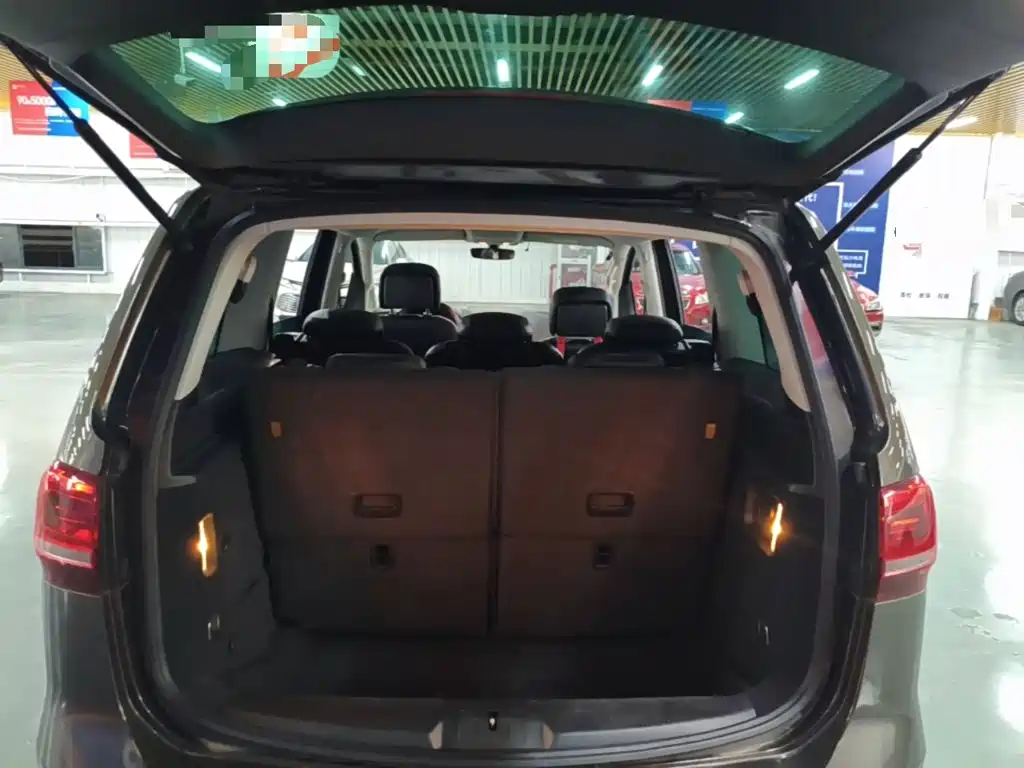 Volkswagen Sharan — миниатюра 19