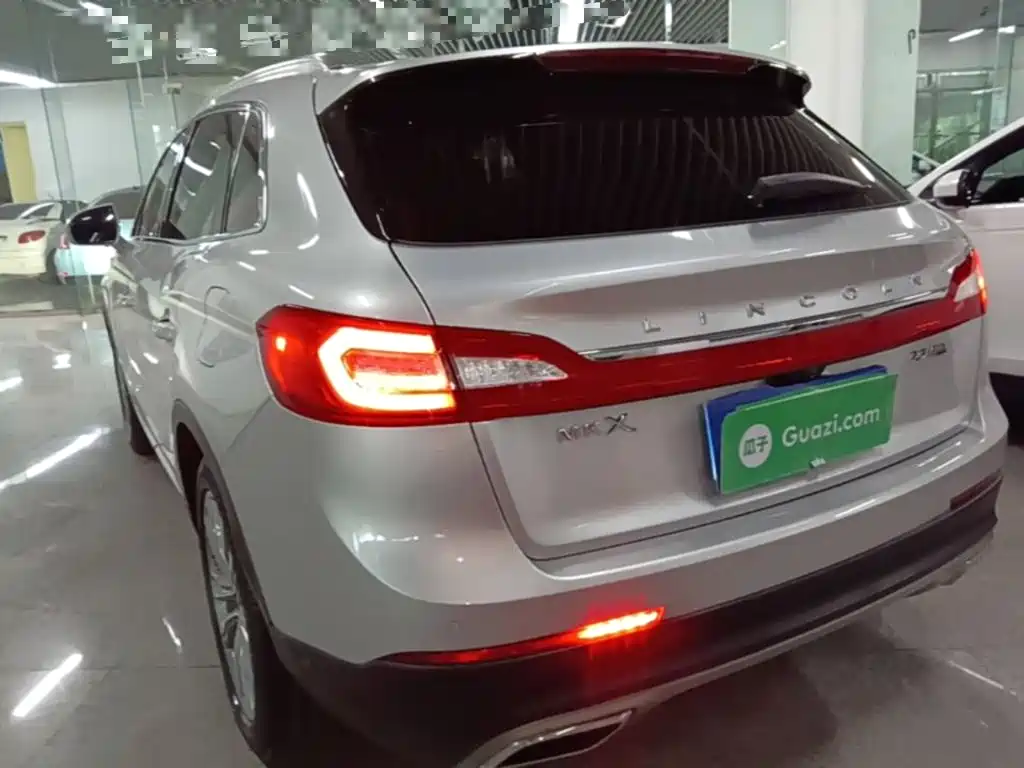 Lincoln MKX — миниатюра 5