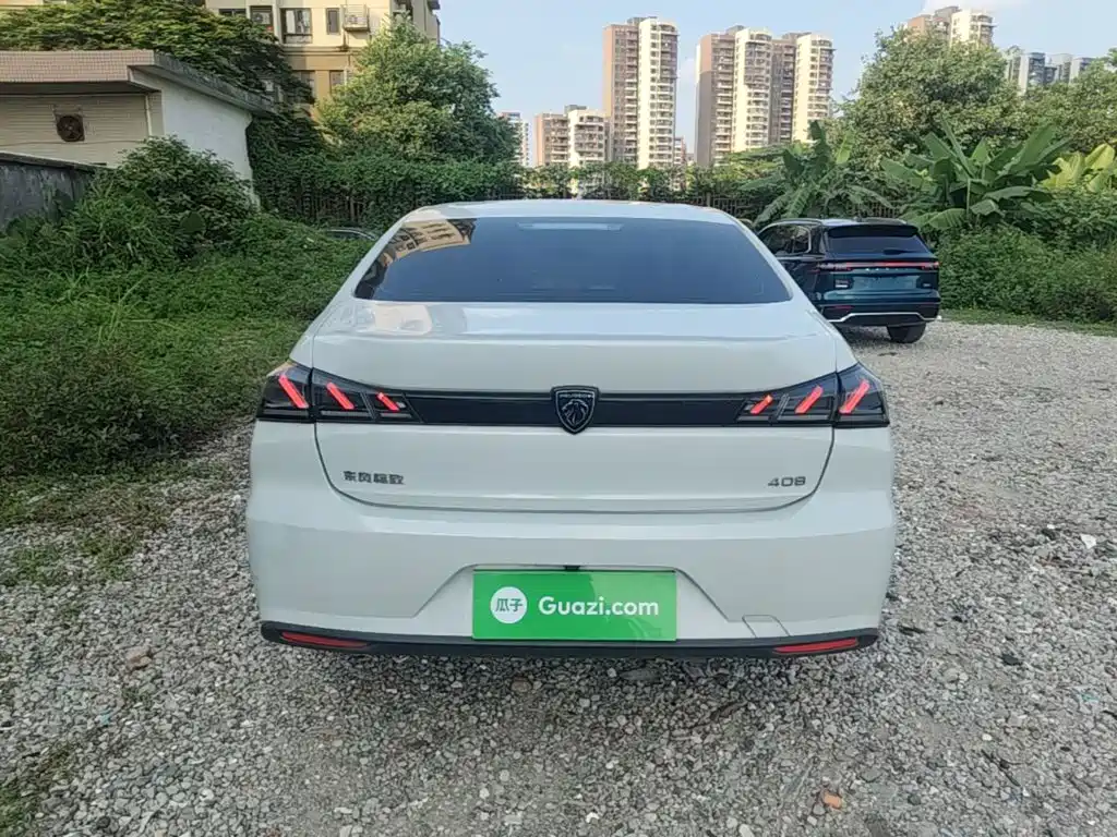 Peugeot 408 — миниатюра 6