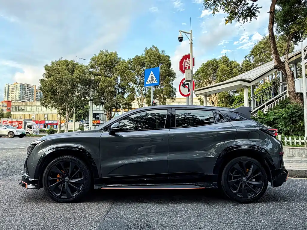 Changan UNI-T — миниатюра 4