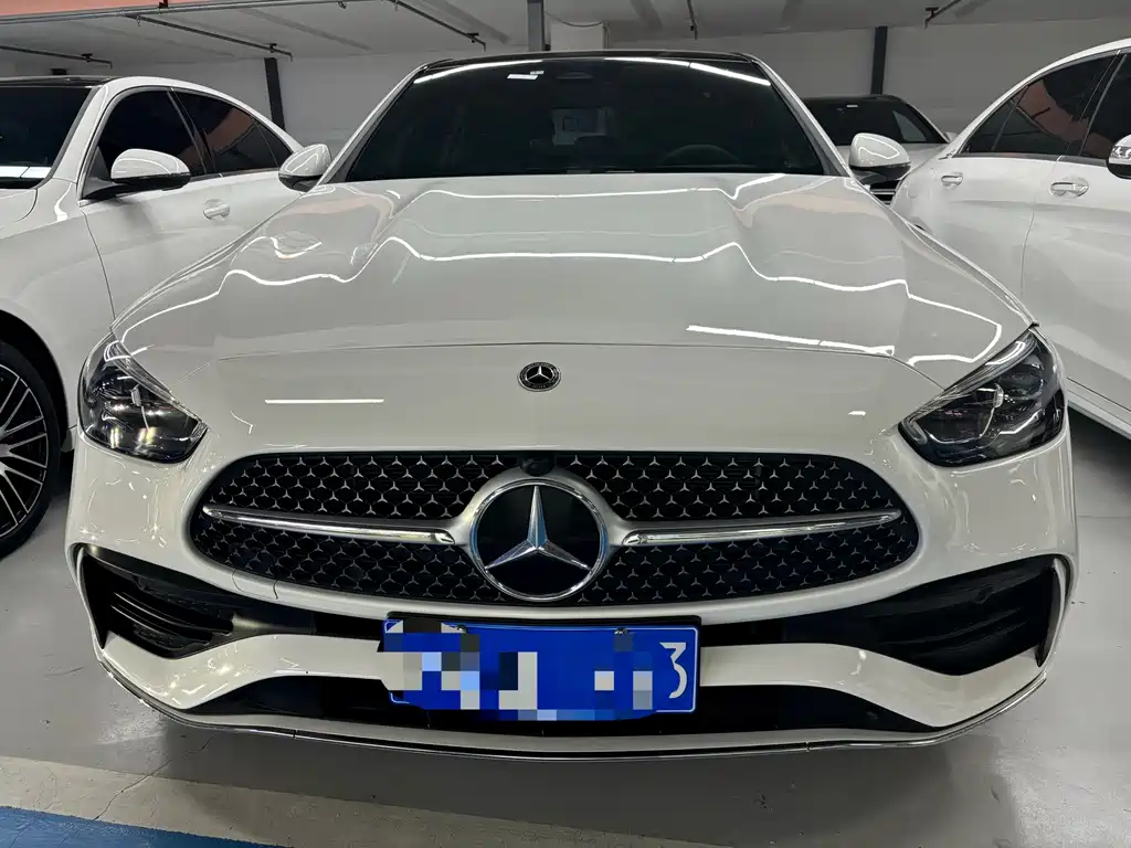 Mercedes-Benz C-Class — миниатюра 2