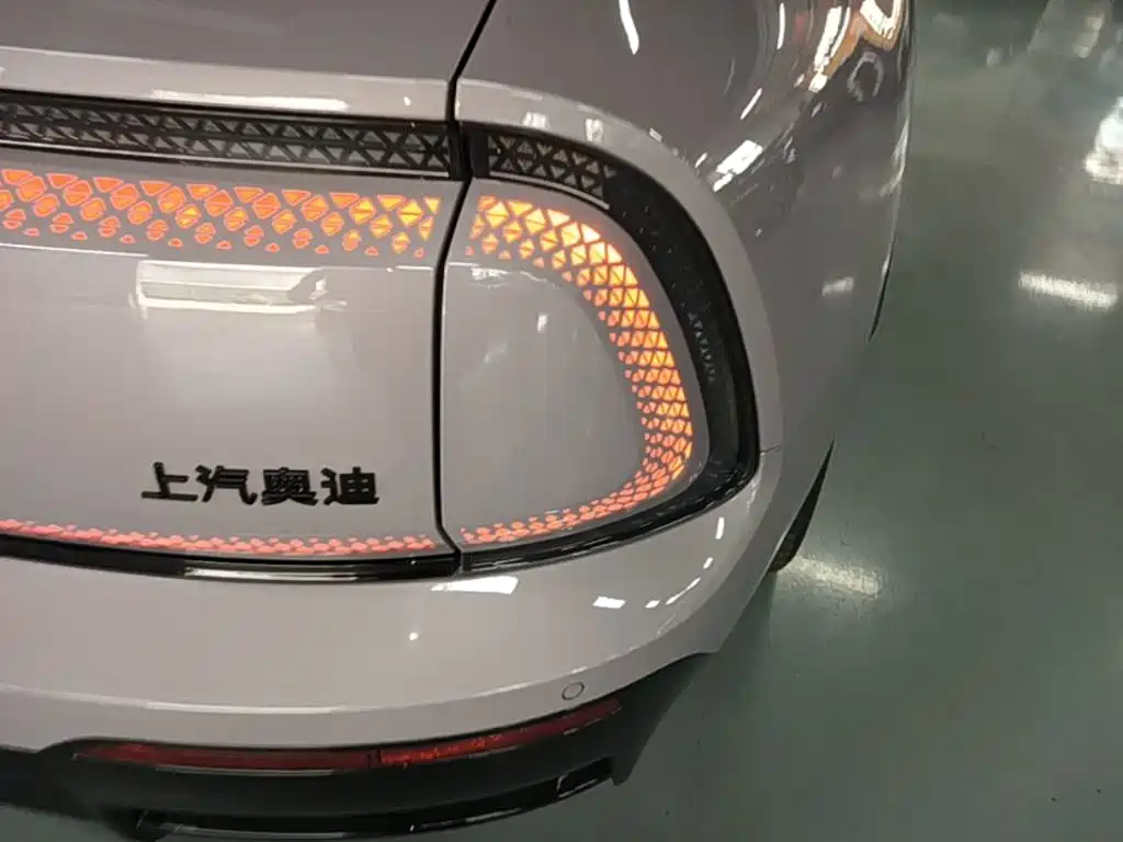 Audi E5 Sportback — миниатюра 8