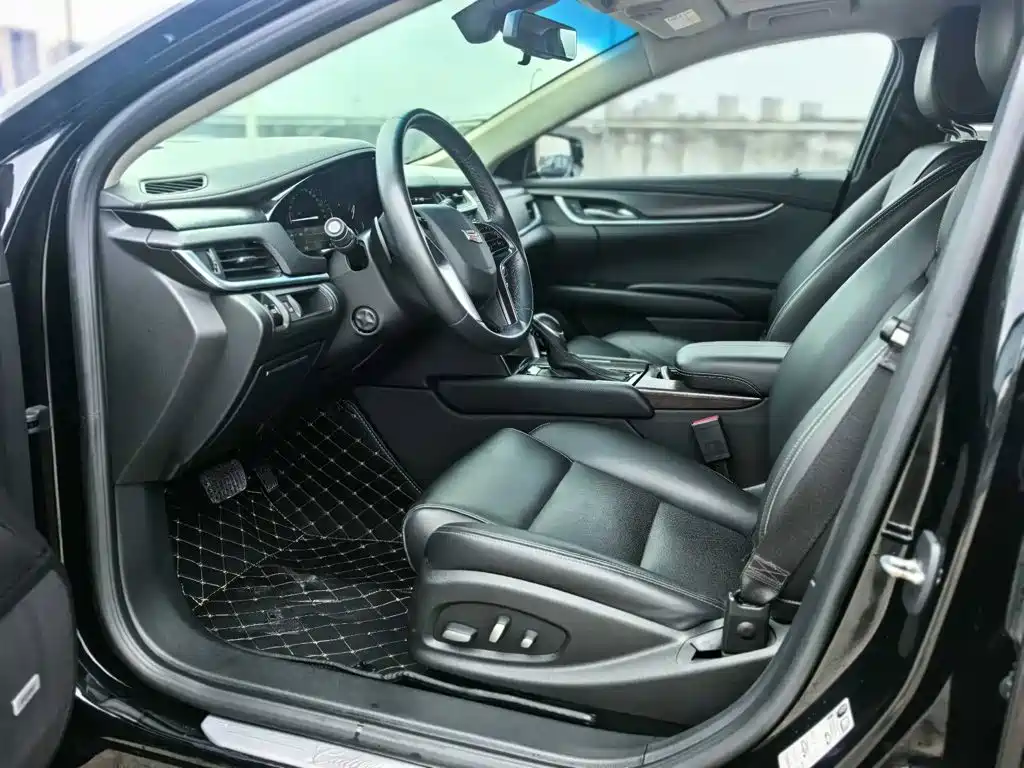 Cadillac XTS — миниатюра 7