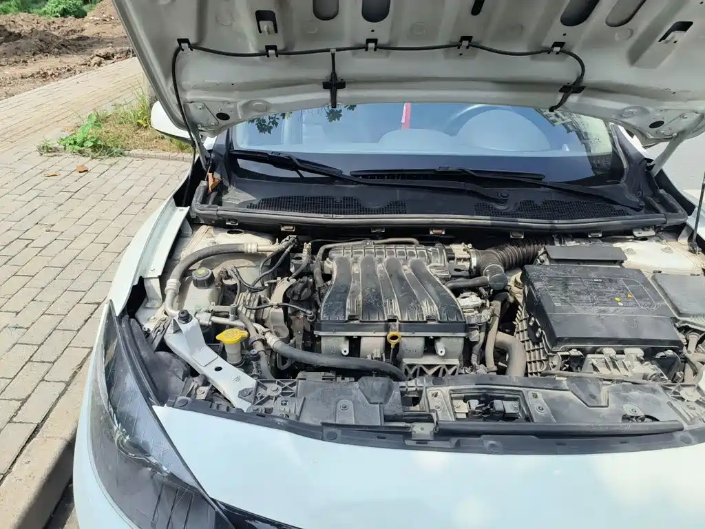 Renault Fluence — миниатюра 21