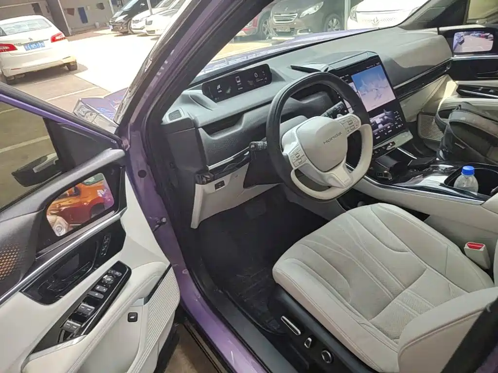 Honda Hiroyo Honda P7 — миниатюра 16