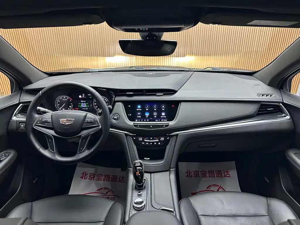 Cadillac XT5 — миниатюра 10
